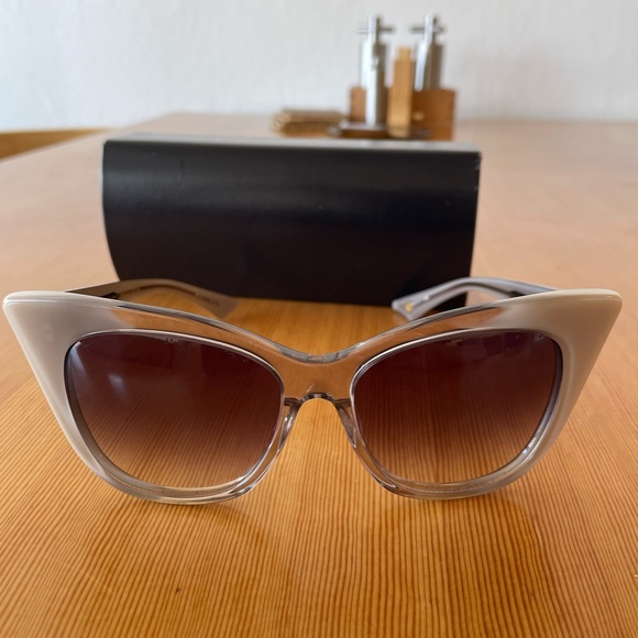 Dita Magnifique Sunglasses - 22015-E- 56 in Grey/Cream main image 6